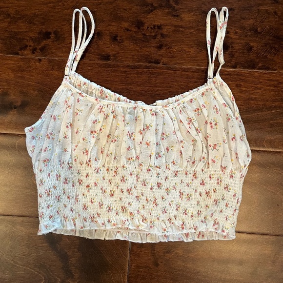 Cotton Candy L.A. White Floral Cropped Top - Picture 2 of 2